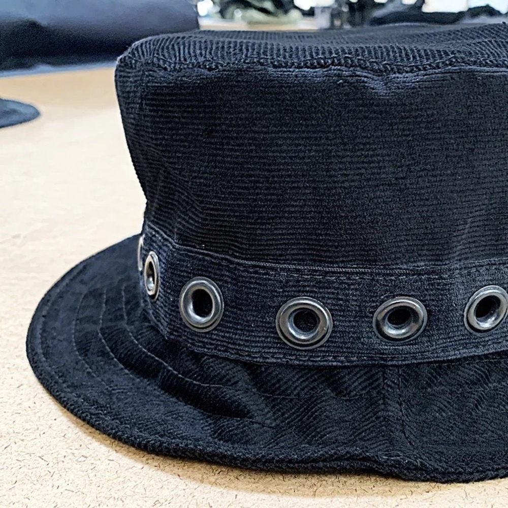 NWOT Marc Vachon Black Magic Bucket Hat